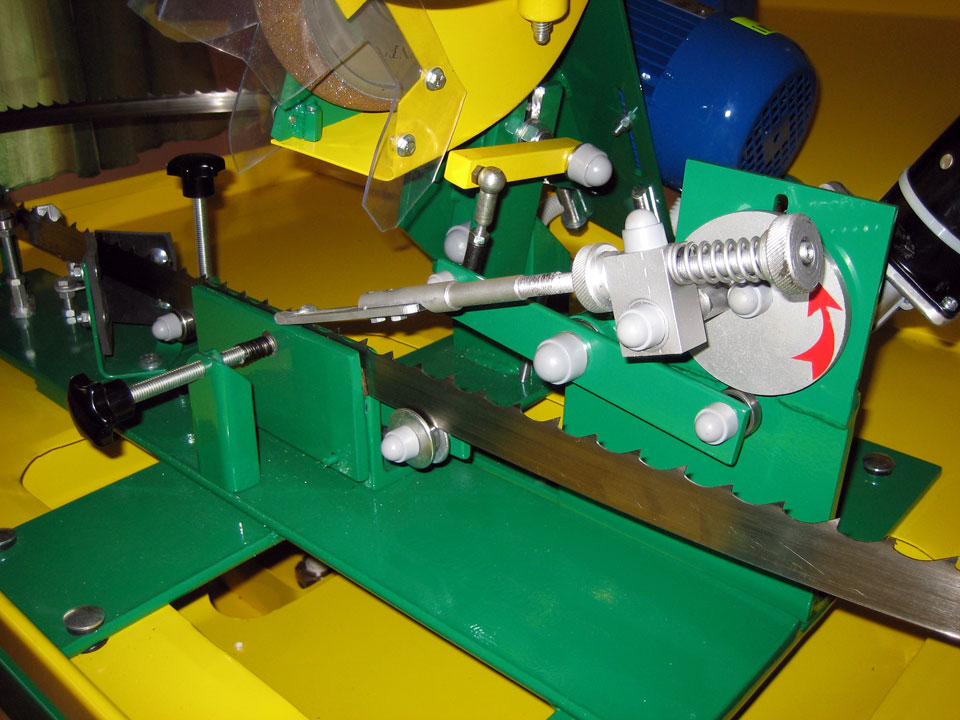 YARDSYSTEM точилка для ленточных пил 03